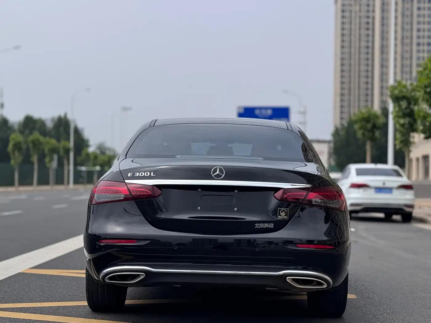 Mercedes-Benz E-Class 2021 E 300 L Luxury фото 21