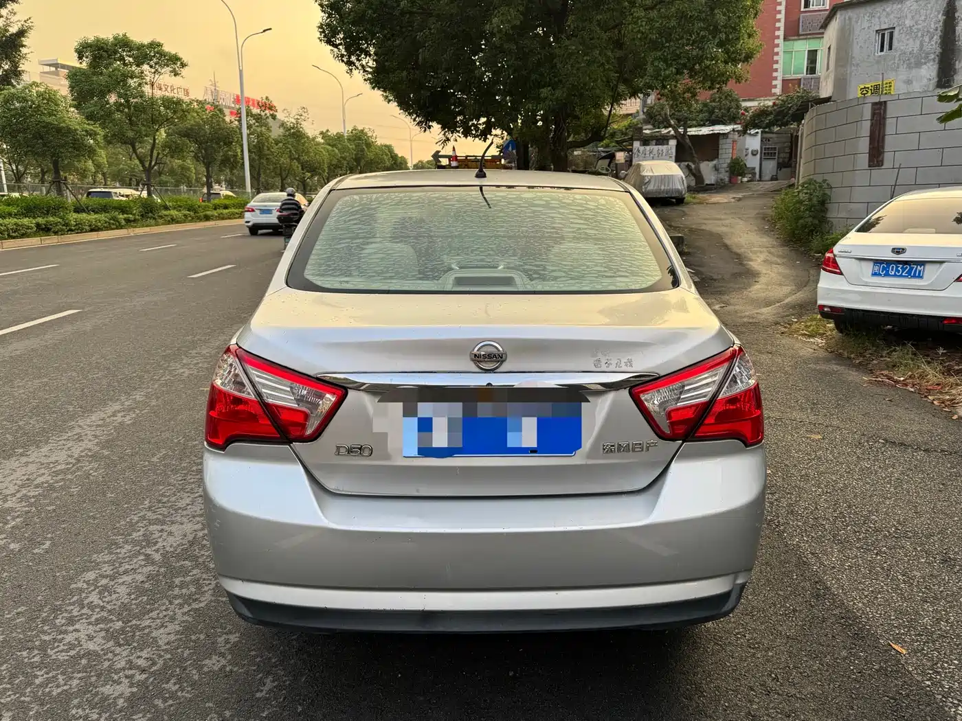 Venucia D50 2012 2012 Model 1.6L Manual Comfort
