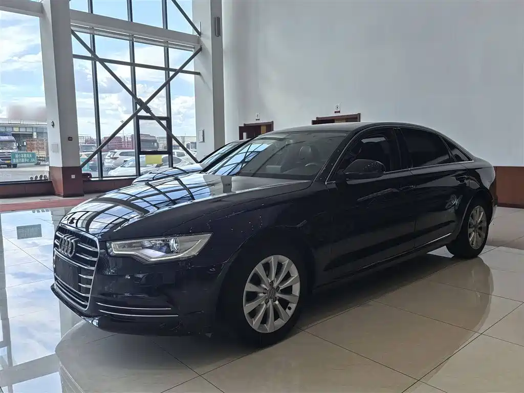 Audi A6L 2014 30 FSI Luxury
