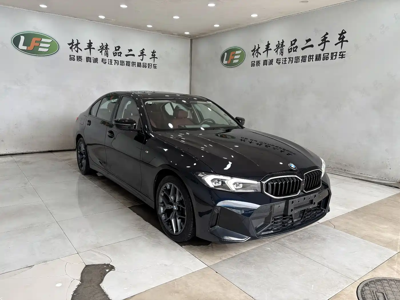 BMW 3 Series 2025 330Li M Sport Night Edition фото 4