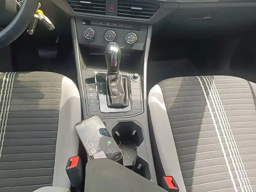 Volkswagen Bora 2024 200TSI DSG Smooth Ride Edition фото 14
