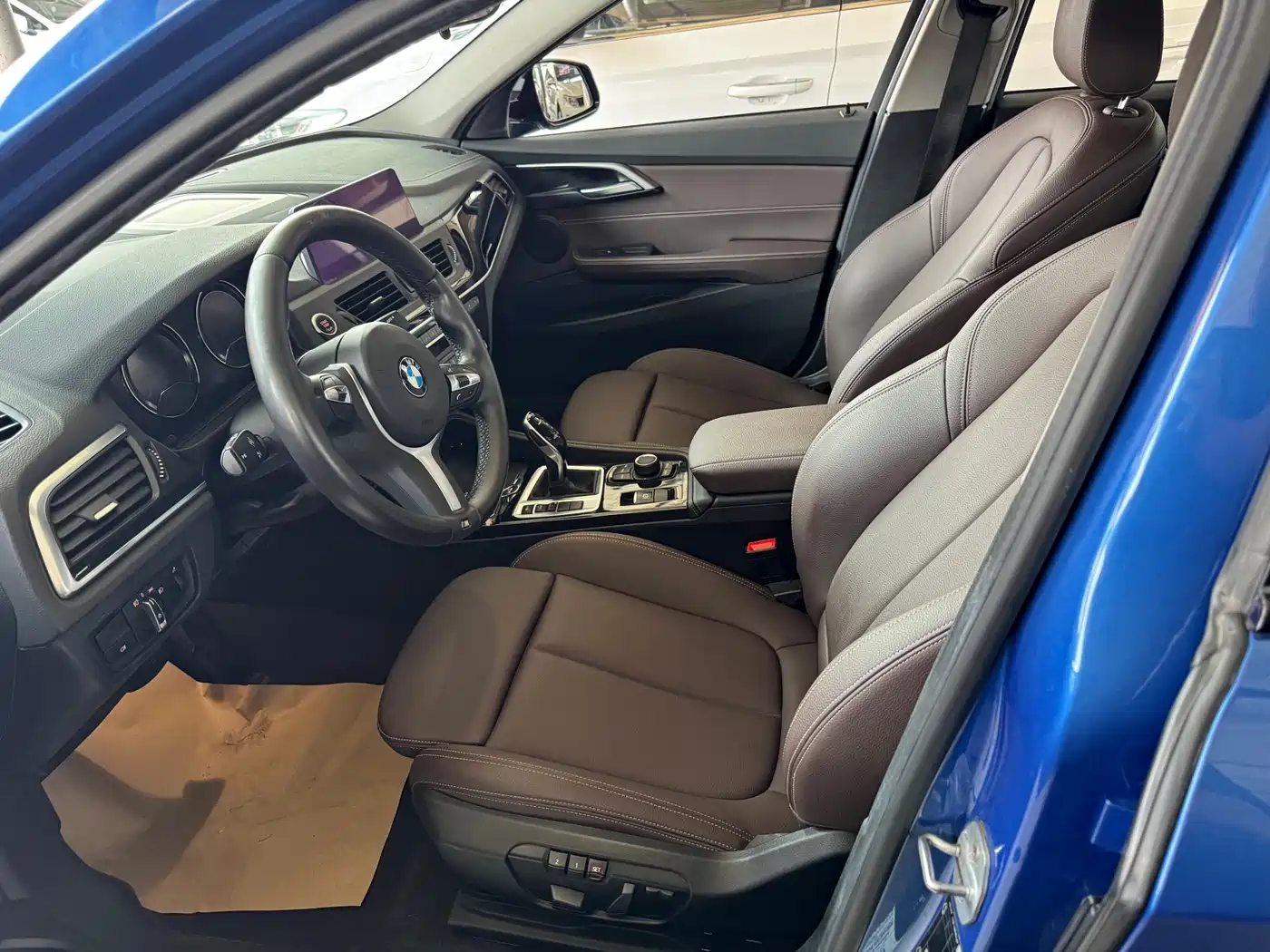 BMW 1 Series 2020 Model 120i M Sport Package фото 5