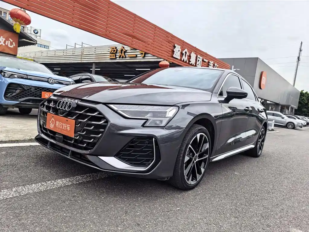 Audi A3 2025 A3L Limousine 35TFSI Flying Premium