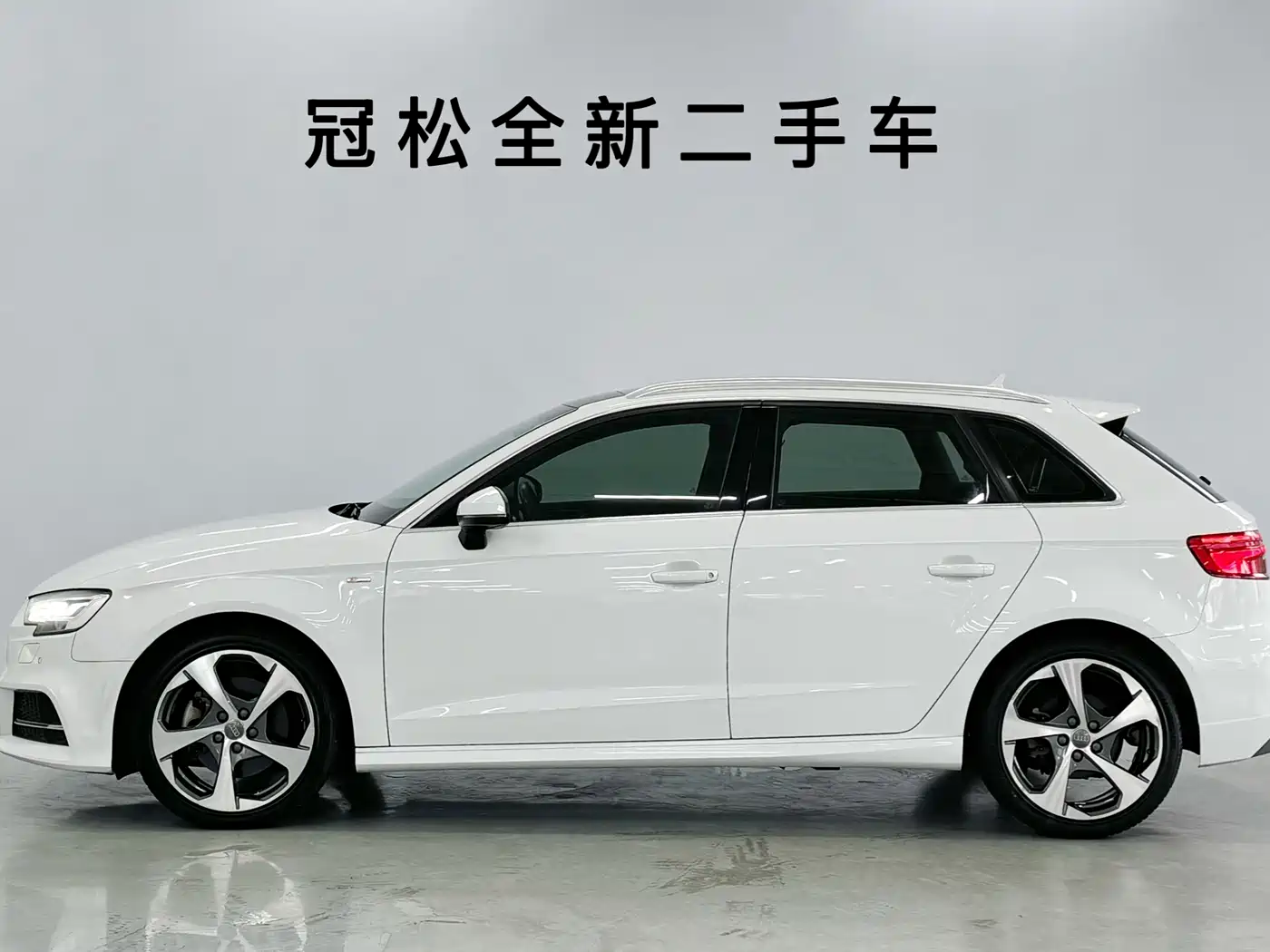 Audi A3 2017 Sportback 40 TFSI Sport фото 3