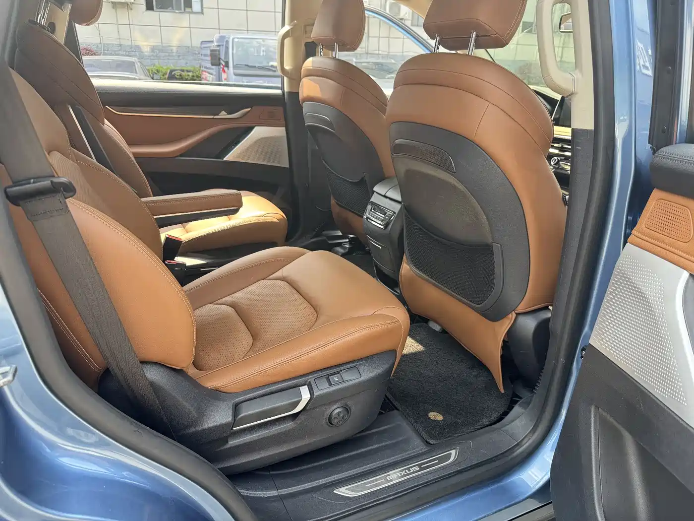 SAIC Maxus D90 2017 2.0T Automatic 4WD Sirius фото 6