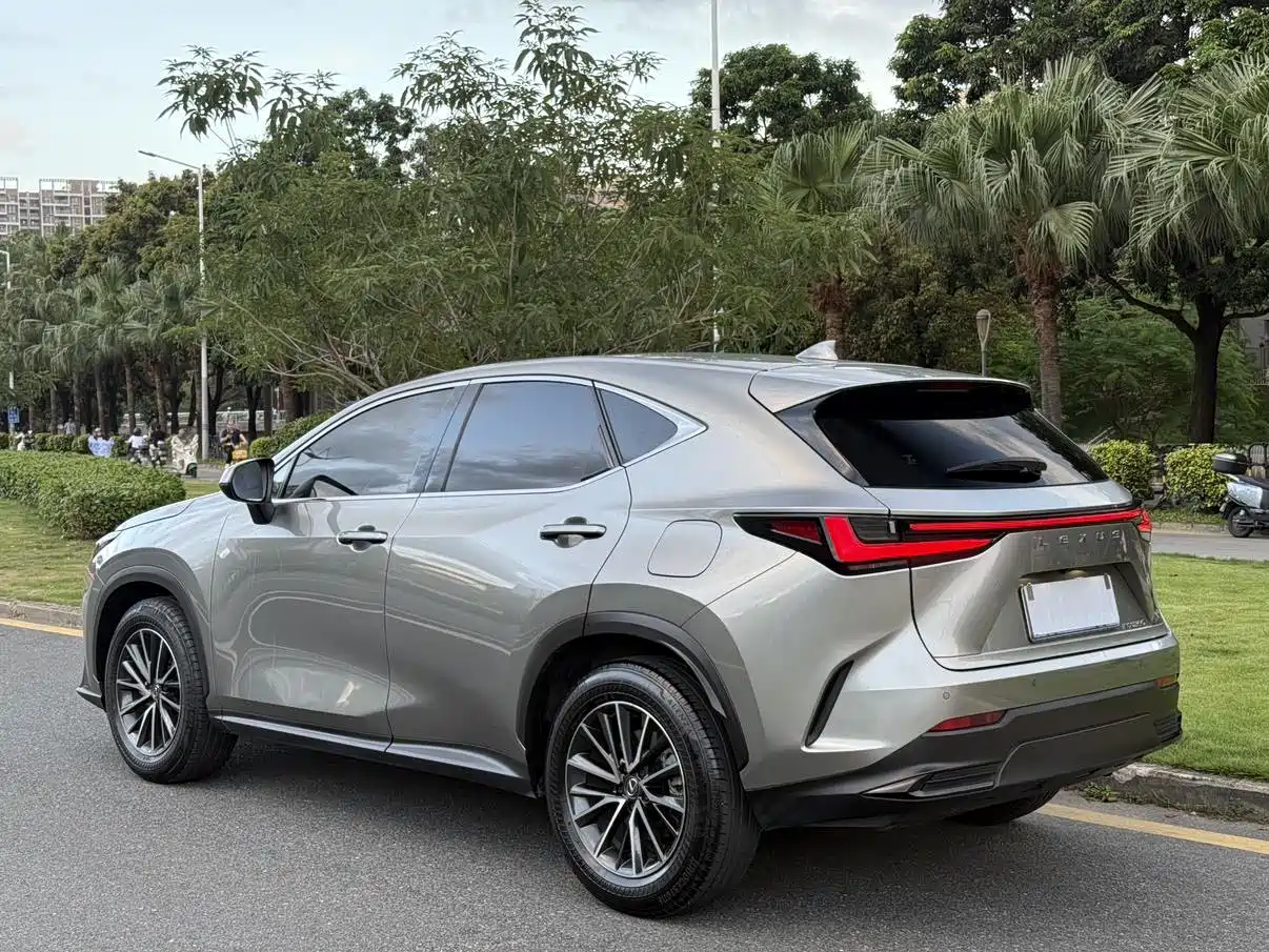 Lexus NX 2023 260 FWD Dynamic Edition фото 2
