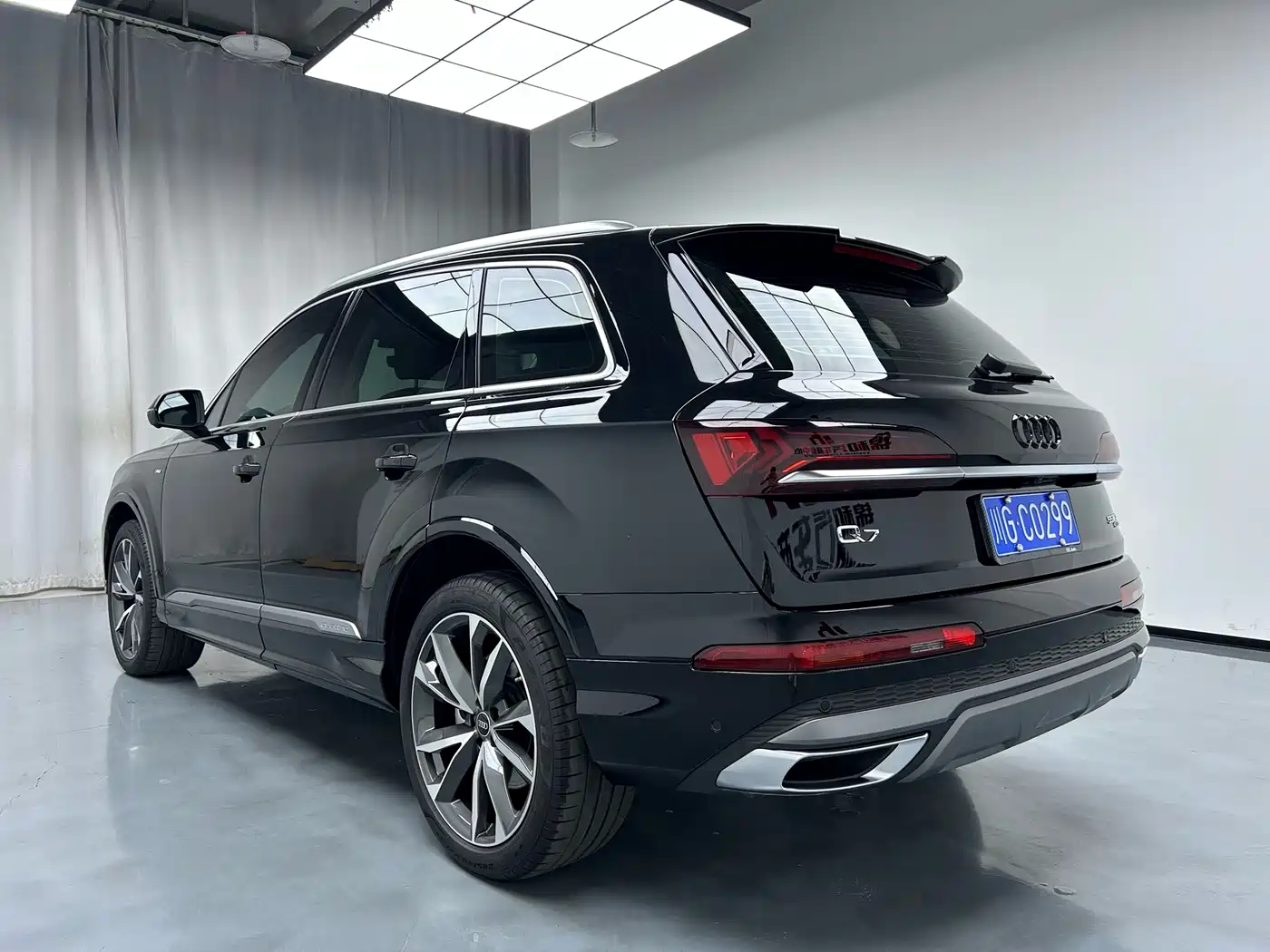 Audi Q7 2021 55 TFSI quattro S line Sport фото 11