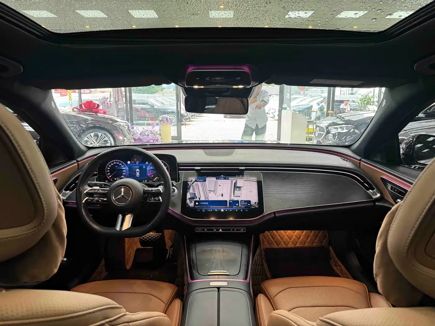 Mercedes-Benz E-Class 2024 E 300 L Fashion фото 12