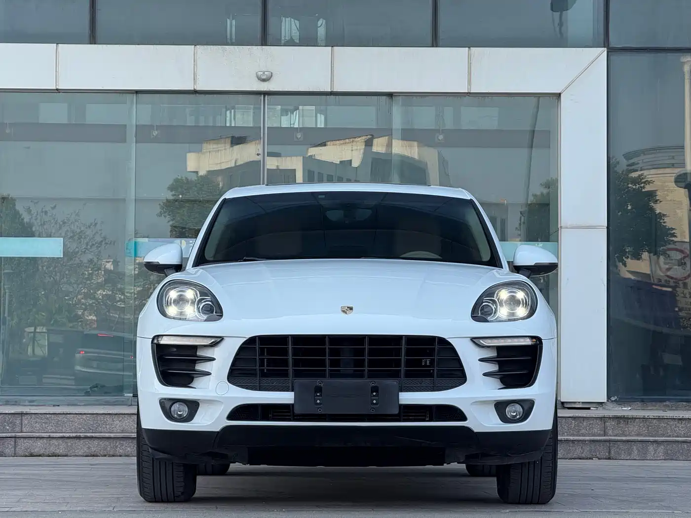 Porsche Macan 2014 Macan 2.0T фото 2
