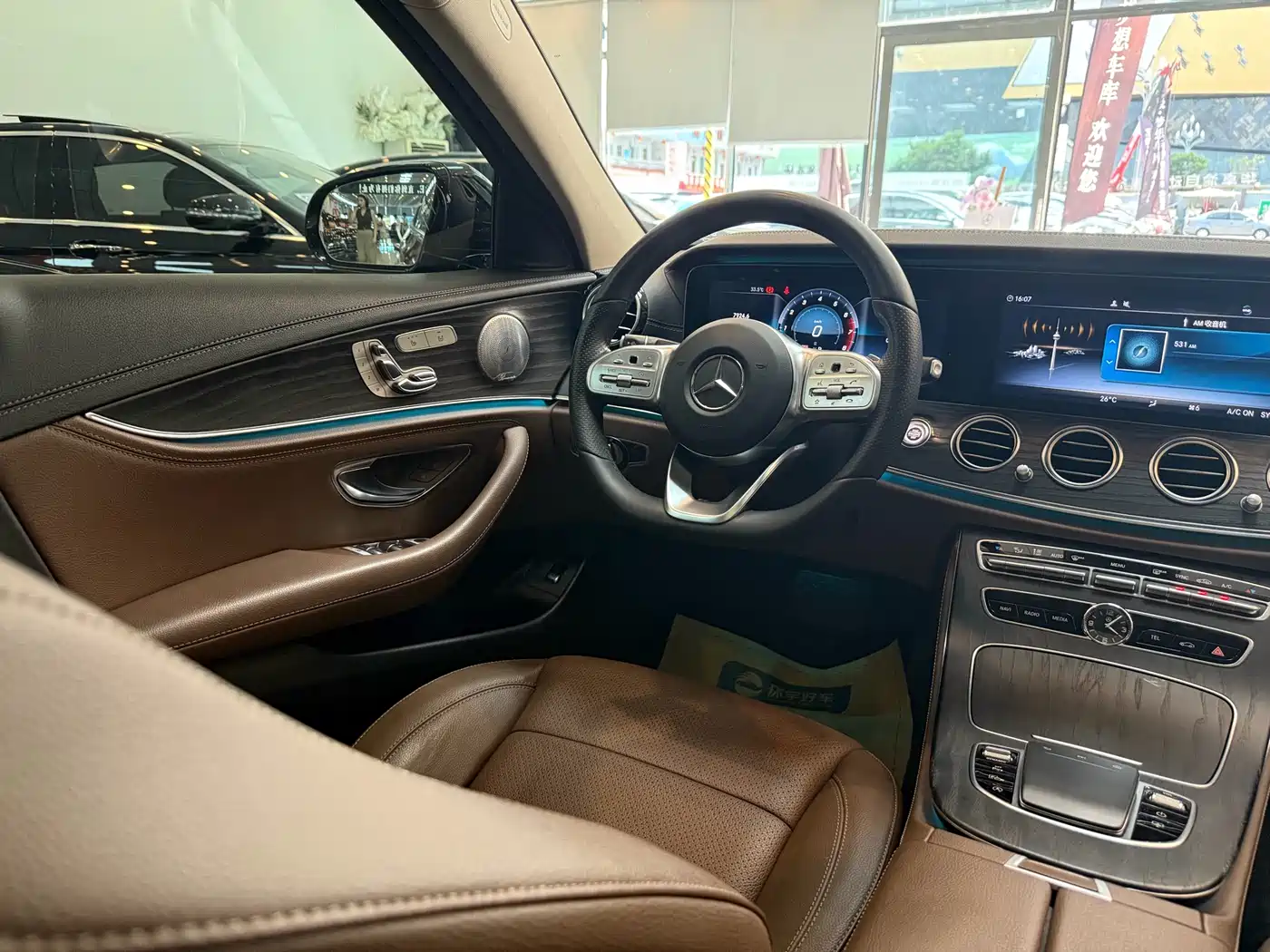 Mercedes-Benz E-Class 2020 Facelift E 300 L Sport Exclusive фото 20