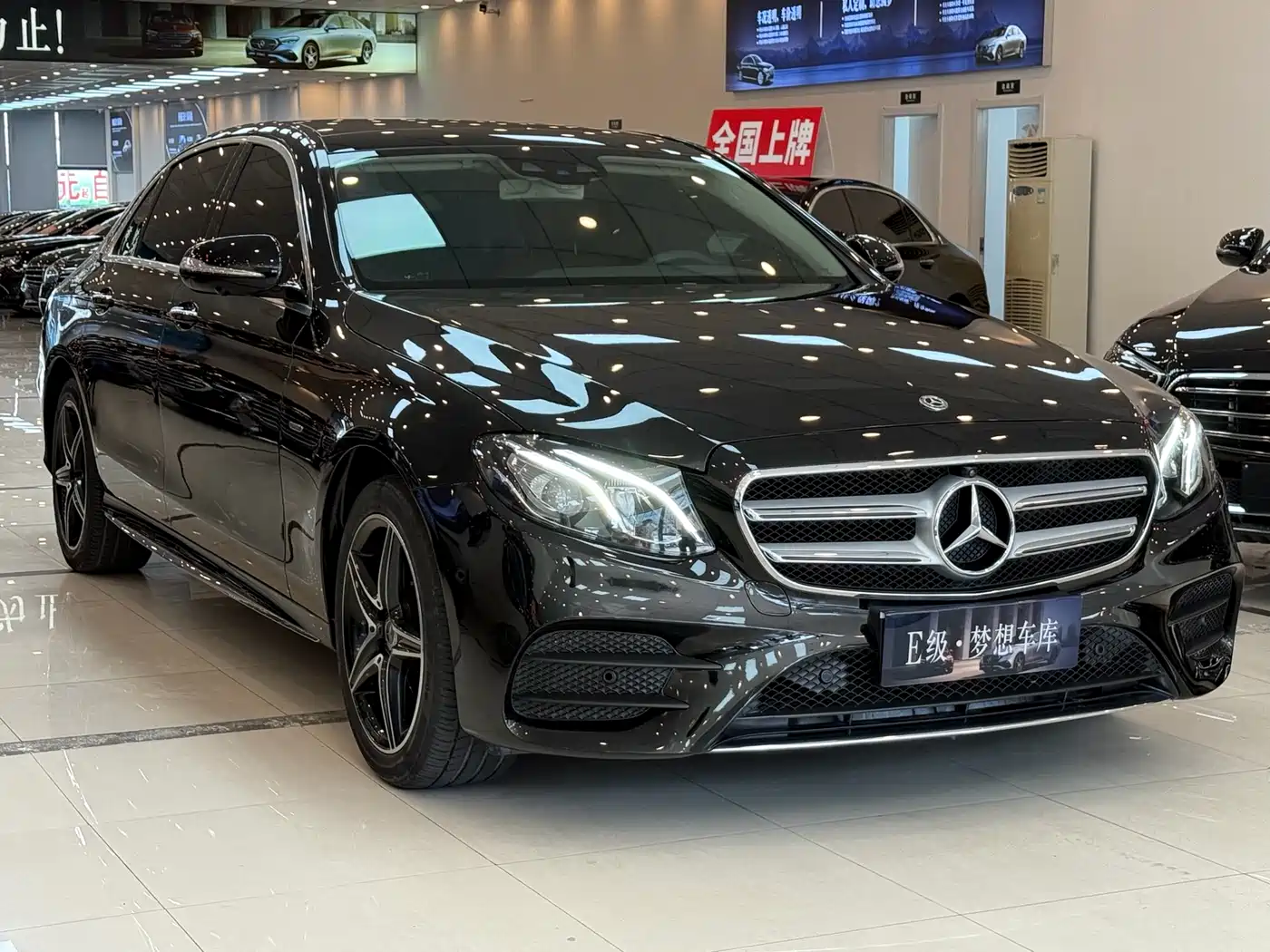 Mercedes-Benz E-Class 2020 Facelift E 300 L Sport Exclusive фото 3