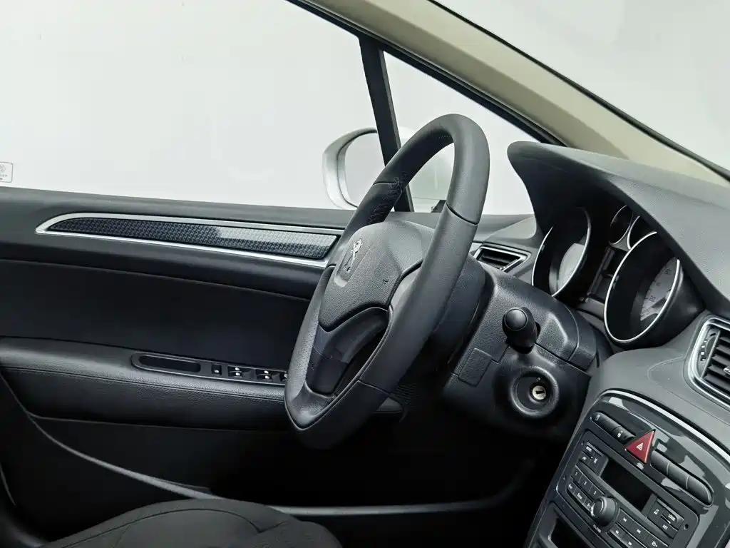Peugeot 308 2014 2014 Model Joy Edition Classic 1.6L Automatic Trend Style