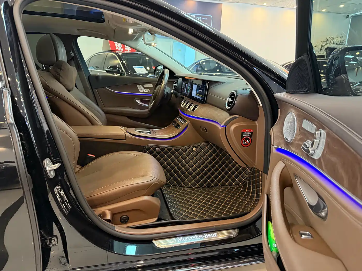 Mercedes-Benz E-Class 2020 E 300 L Luxury Model фото 15