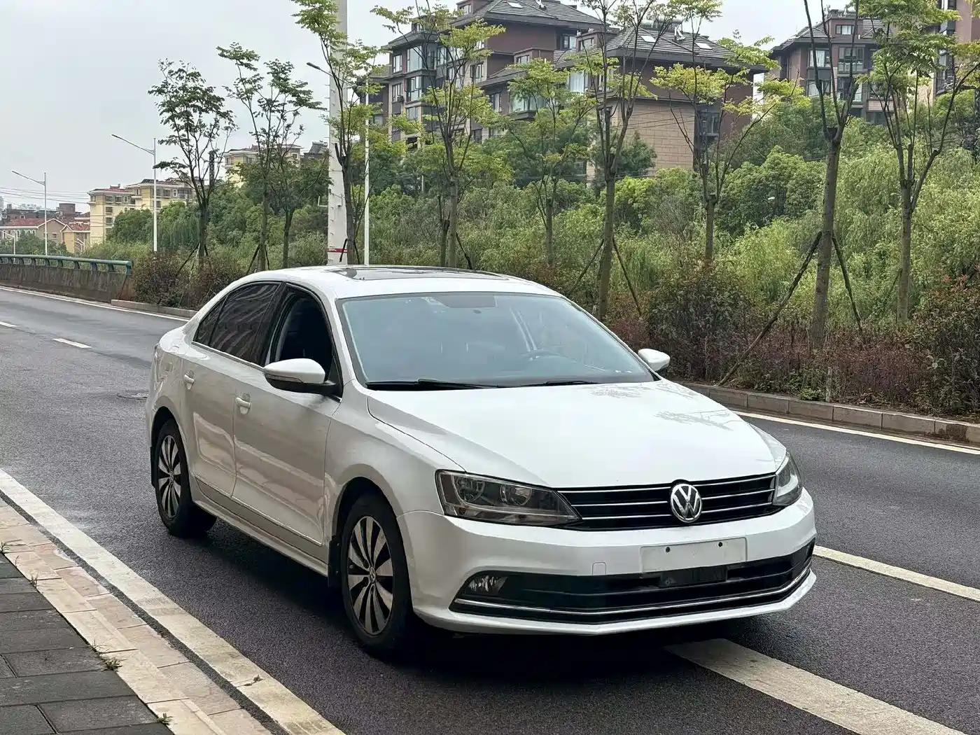 Volkswagen Sagitar 2018 280TSI DSG Comfort фото 3