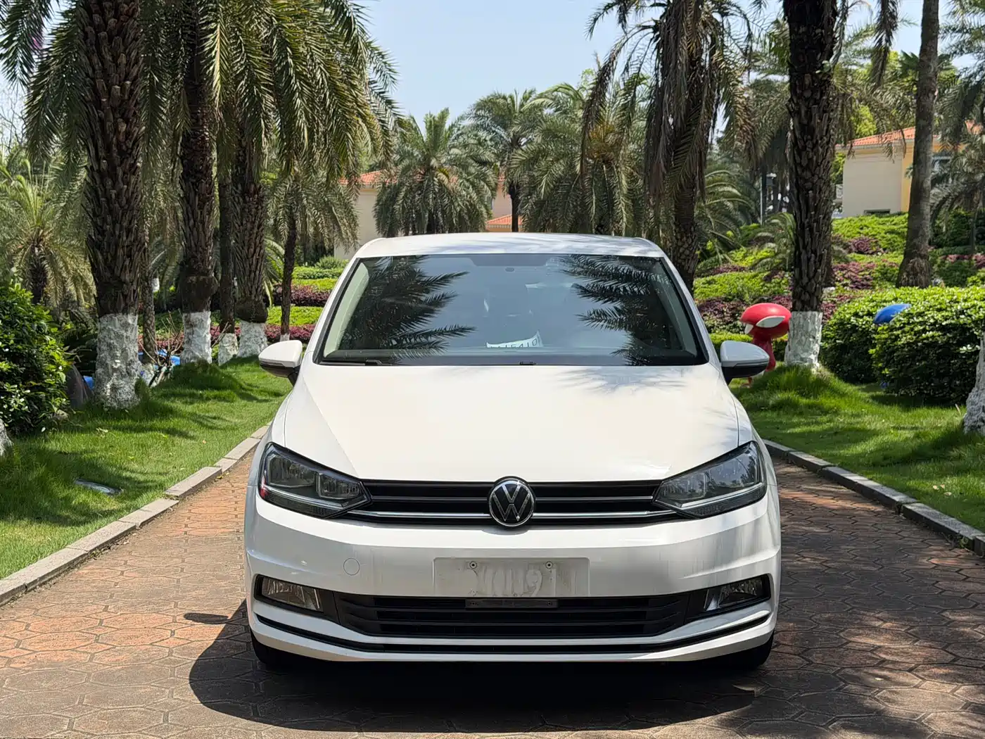 Volkswagen Touran 2021 Touran L 280TSI DSG Trend Edition 7-seater фото 2