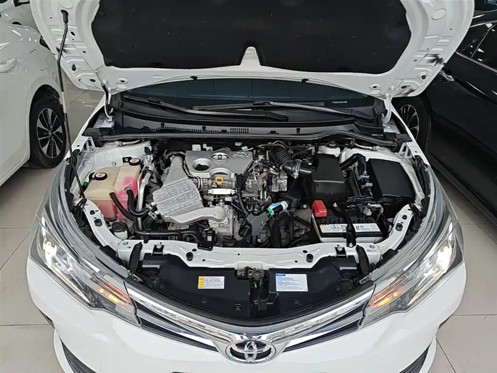 Toyota Corolla 2018 1.2T S-CVT GL-i Smart Shine Edition фото 20