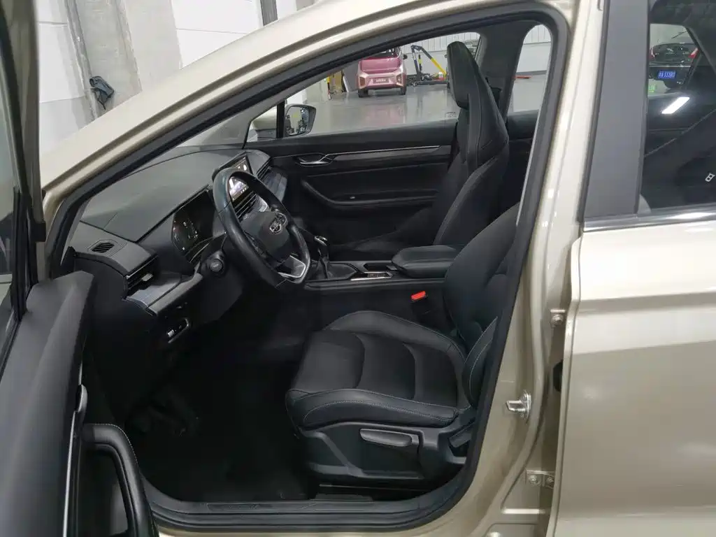 Geely Emgrand S 2021 2021 1.4T Manual Comfort