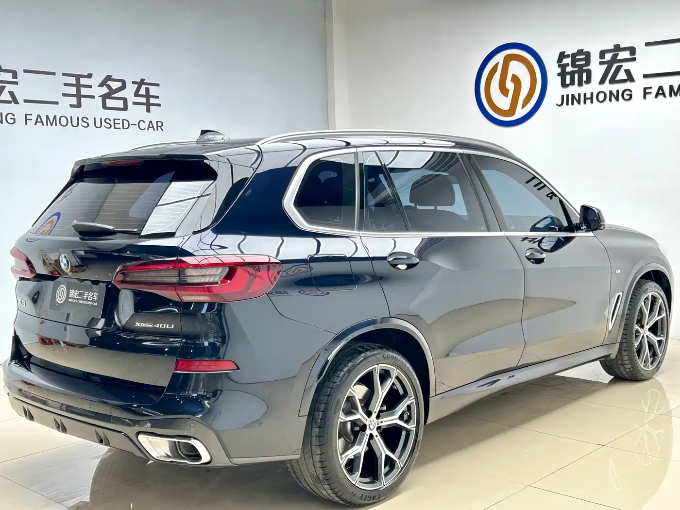 BMW X5 2022 Model xDrive 40Li M Sport Package фото 24
