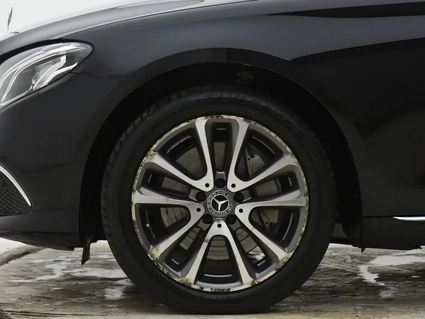 Mercedes-Benz E-Class 2018 E 300 L Luxury фото 4
