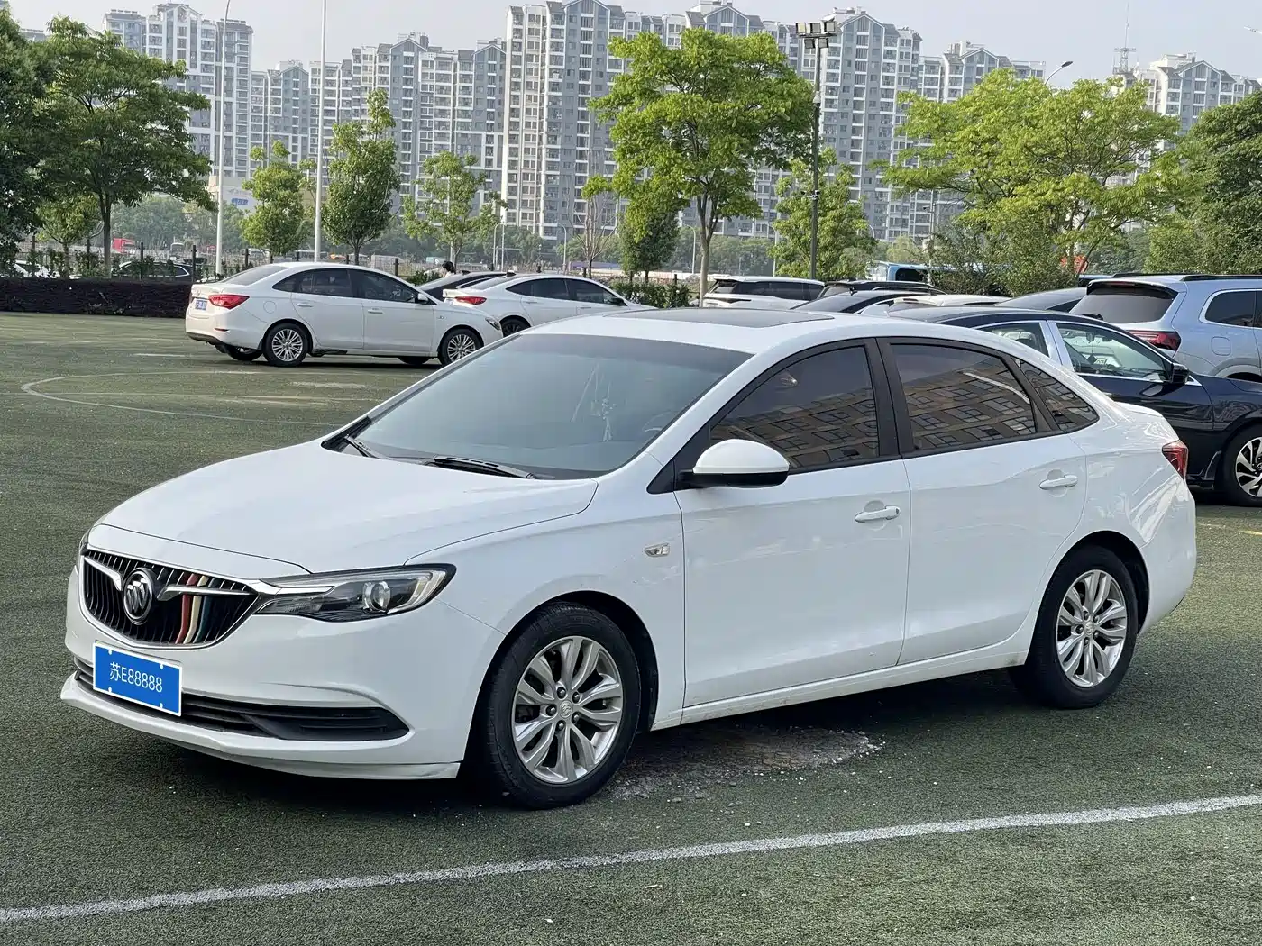 Buick Excelle 2018 15T Dual Clutch Elite (China V)