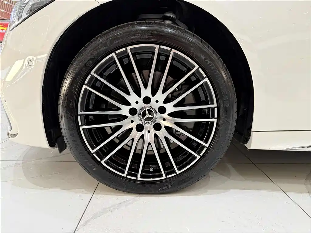 Mercedes-Benz C-Class 2024 Facelift C 260 L Sport фото 9