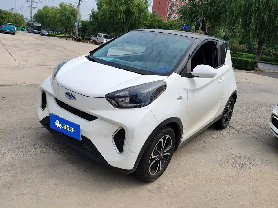 QQ New Energy Little Ant 2019 2019 4-Seater Smart Enjoy Edition 35kWh
