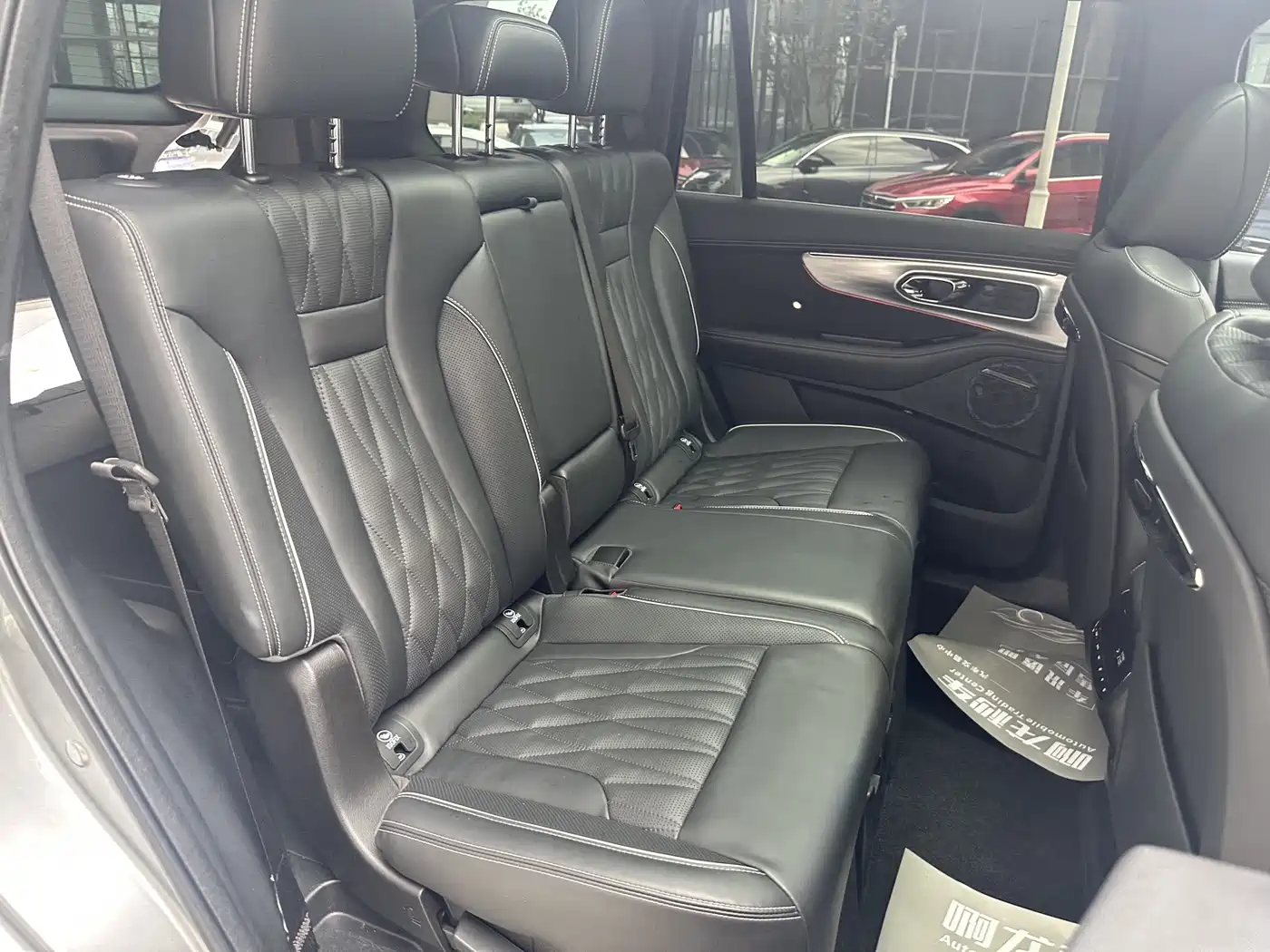 GAC Trumpchi Trumpchi GS8 2022 Dual Engine Series 2.0TM 2WD Premium Edition (7-Seater) фото 8
