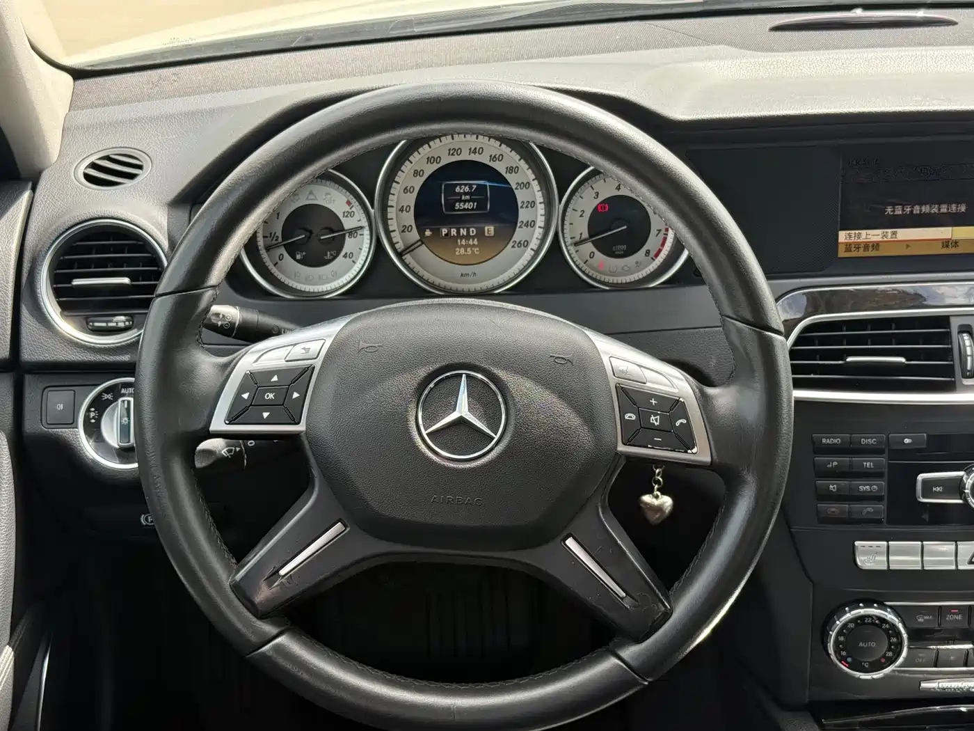 Mercedes-Benz C-Class 2011 C 200 CGI Fashion фото 26