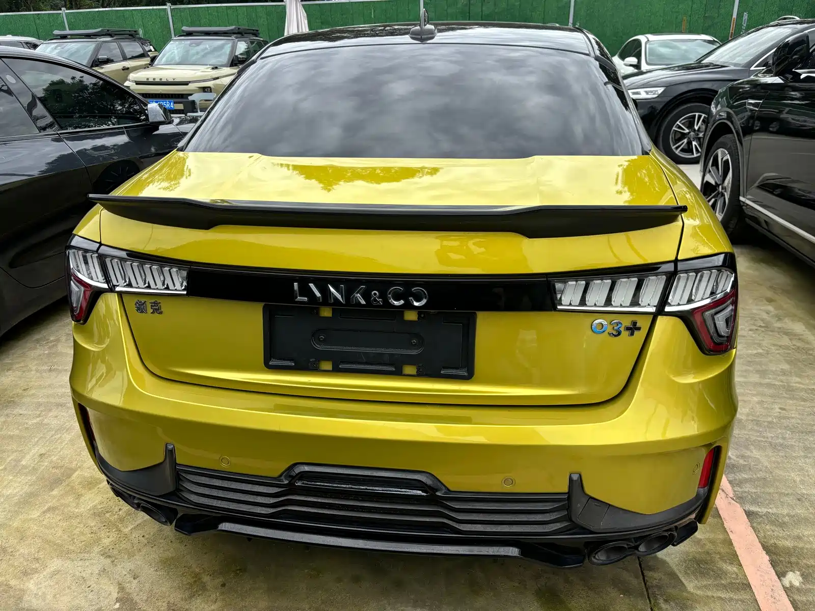 Фото 5 - Lynk & Co 03