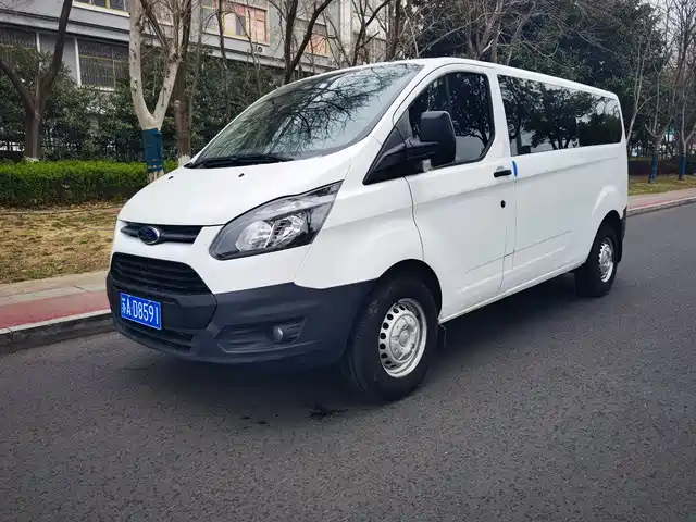 Ford Transit 2020 2.0T Diesel Multi-purpose Commercial Vehicle Medium Wheelbase Low Roof Dual Swing Doors China VI