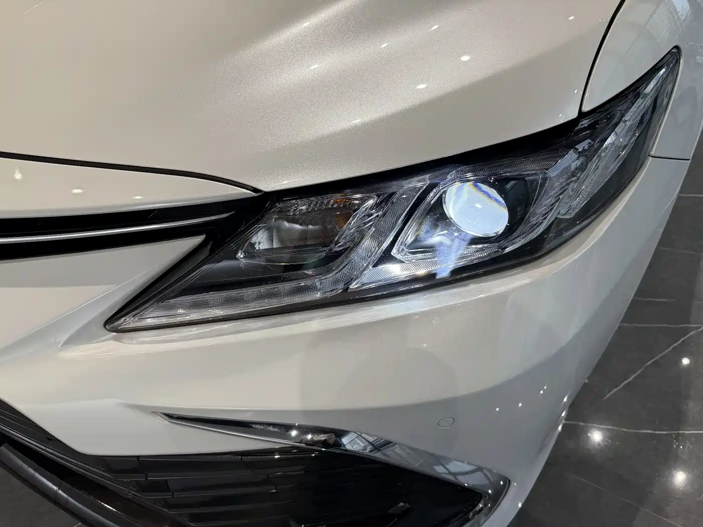 Toyota Camry 2022 2.0GVP Leading Edition фото 7