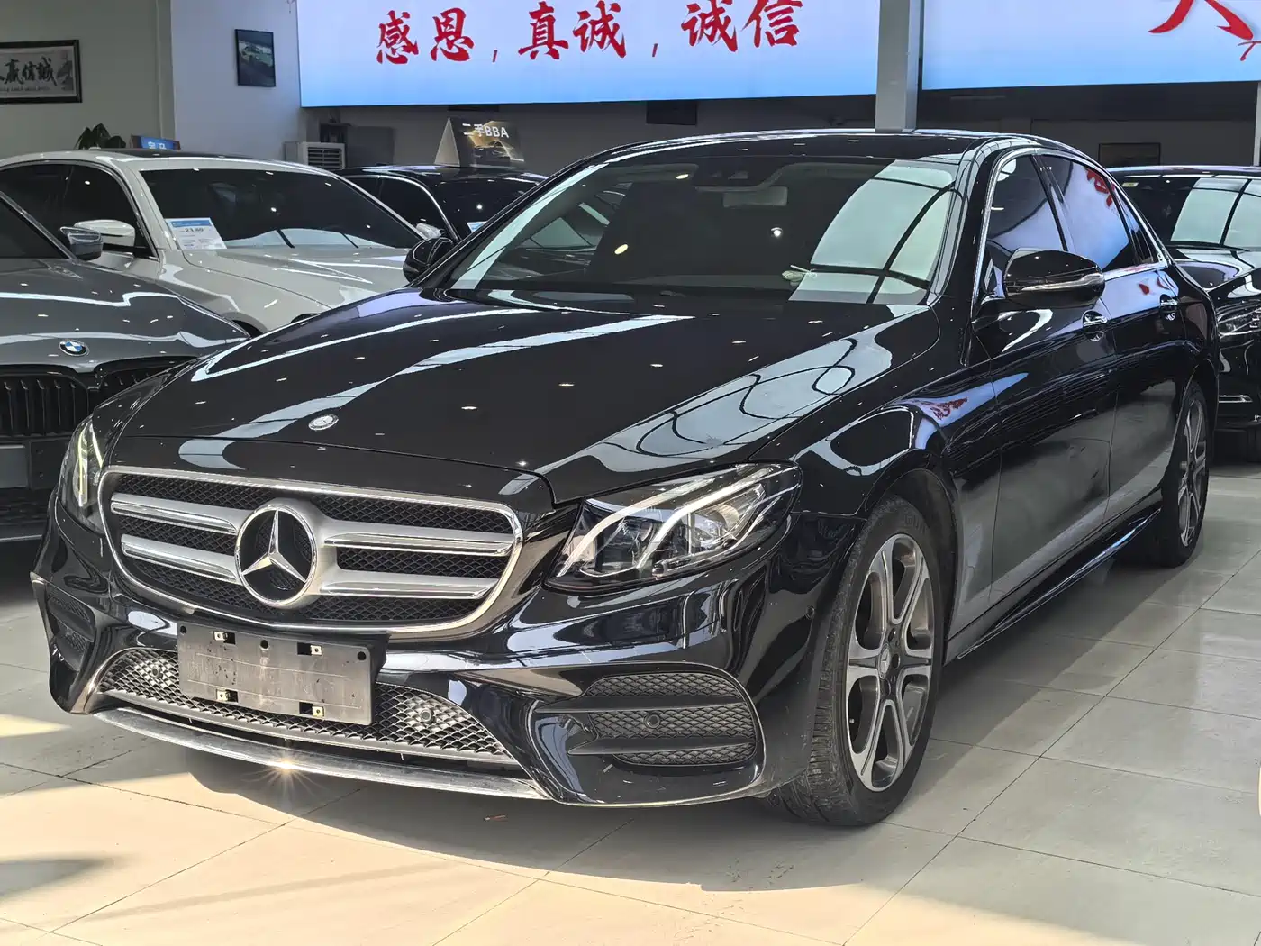 Mercedes-Benz E-Class 2016 E 300 L Sport Fashion Type