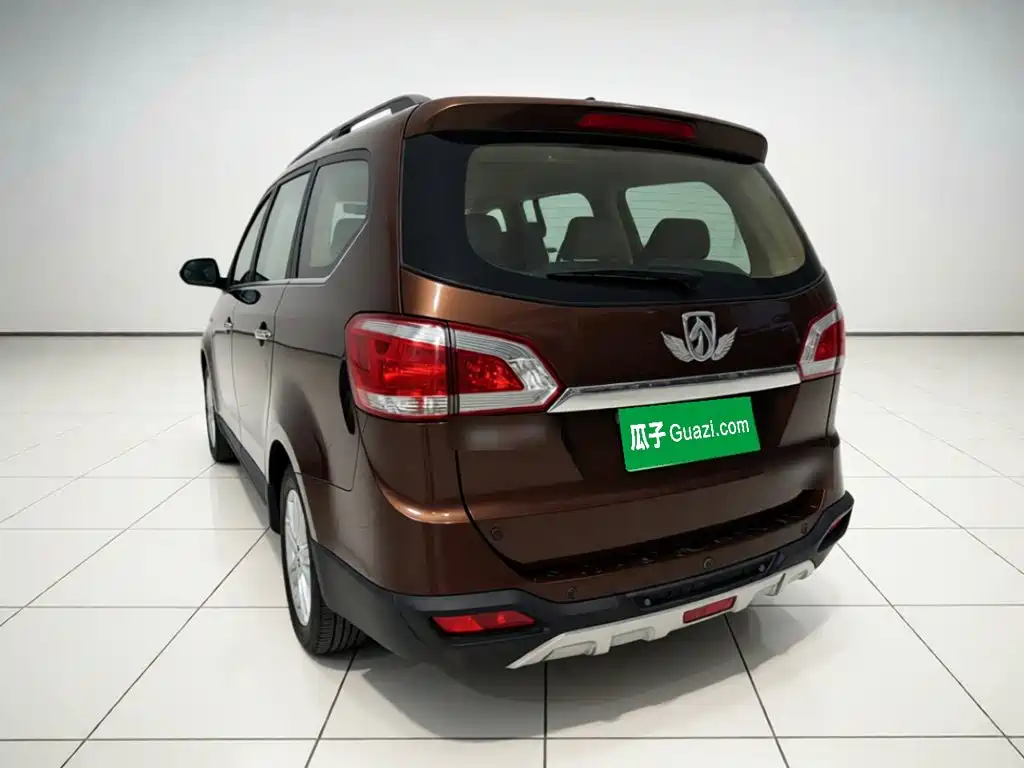 Baojun 730 2014 2014 1.5L Manual Comfort 7-seater