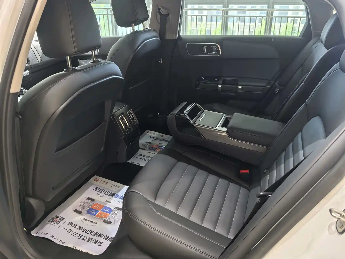 Фото 7 - Citroën C6