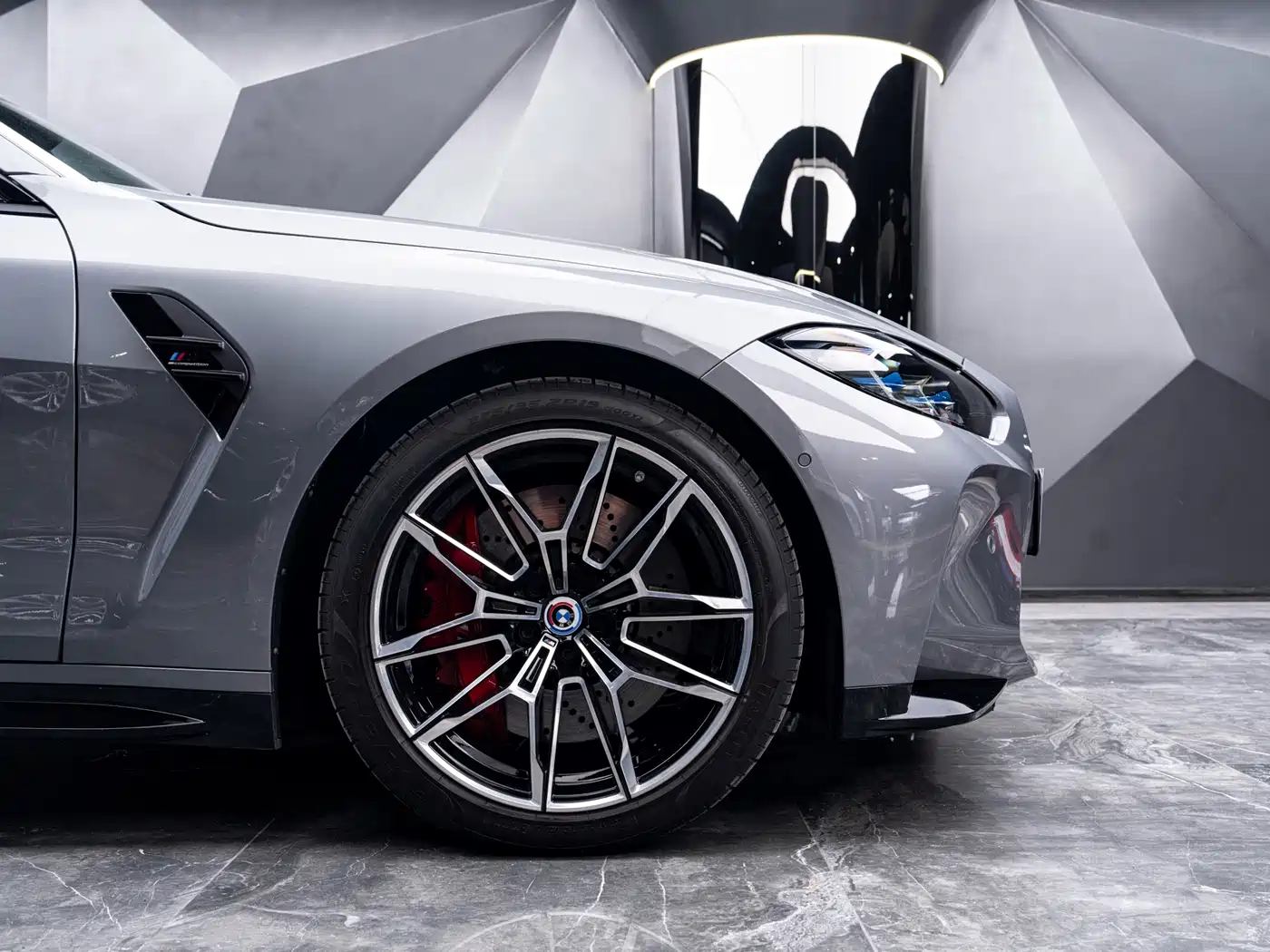 BMW M4 2022 M4 Coupe M xDrive Thunder Edition фото 10
