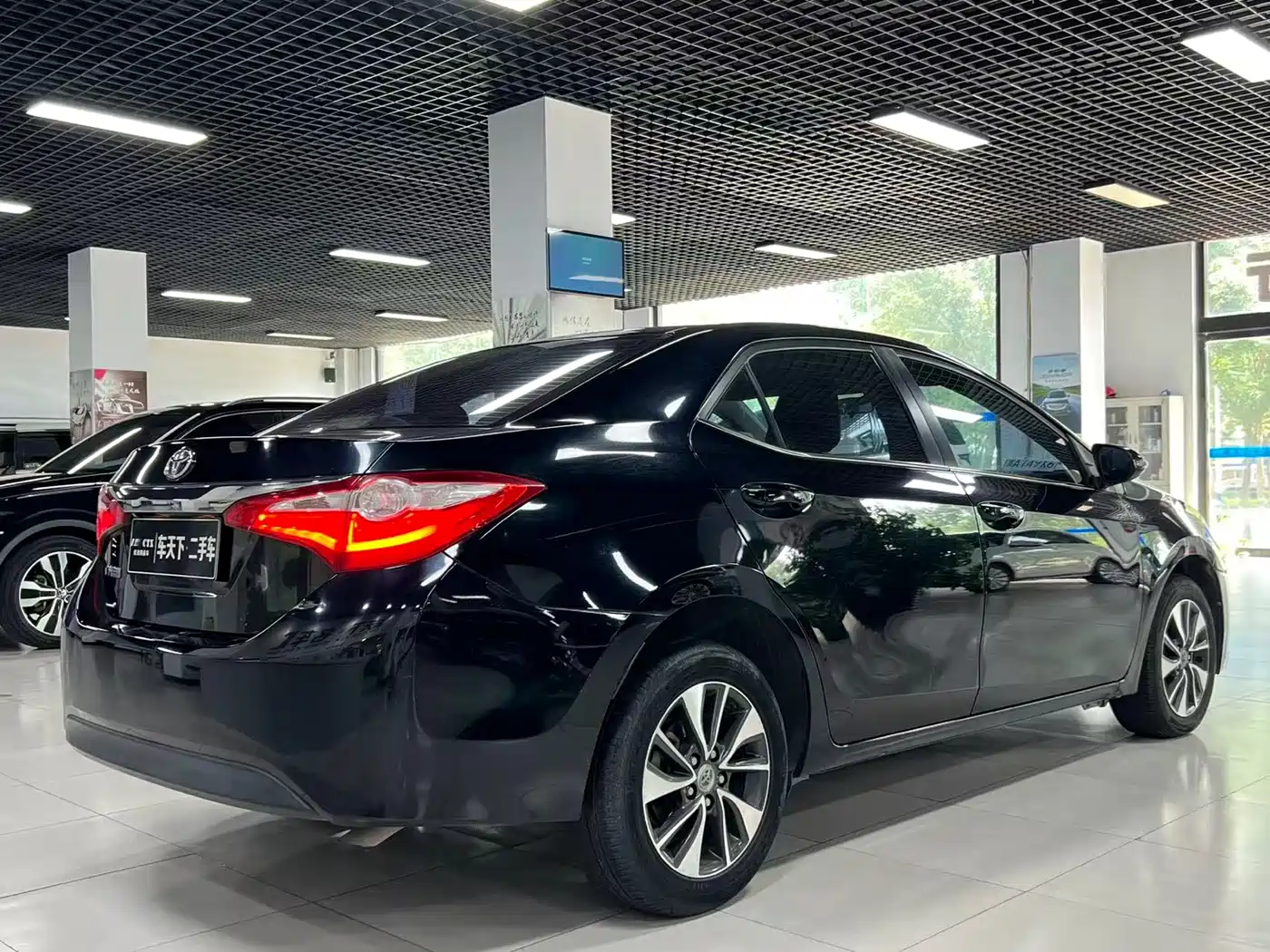 Toyota Levin 2016 1.8GS CVT Elite Edition фото 6