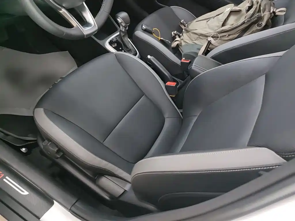 Kia KX1 2021 1.4L CVT Fun Edition фото 15