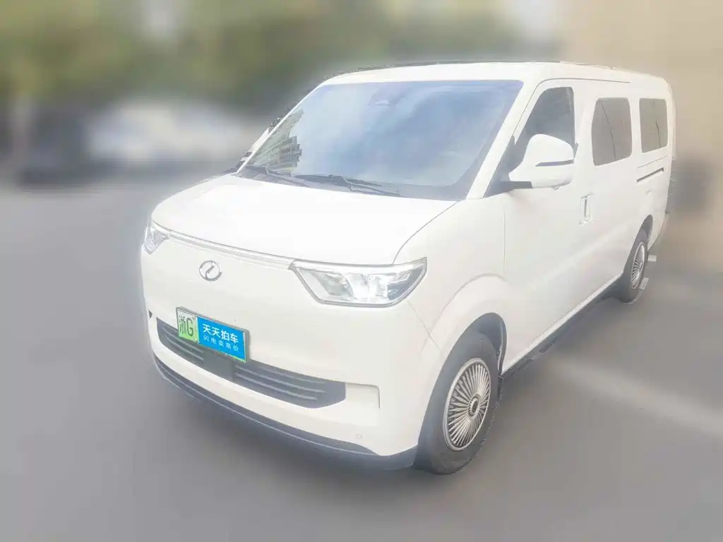 Ruichi New Energy EC75 2025 2025 Passenger Smart Super Charge Edition Surpass Type II 50.1kWh