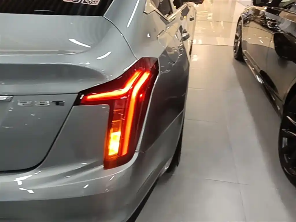 Cadillac CT5 2023 28T Luxury Style (Standard Edition) фото 8