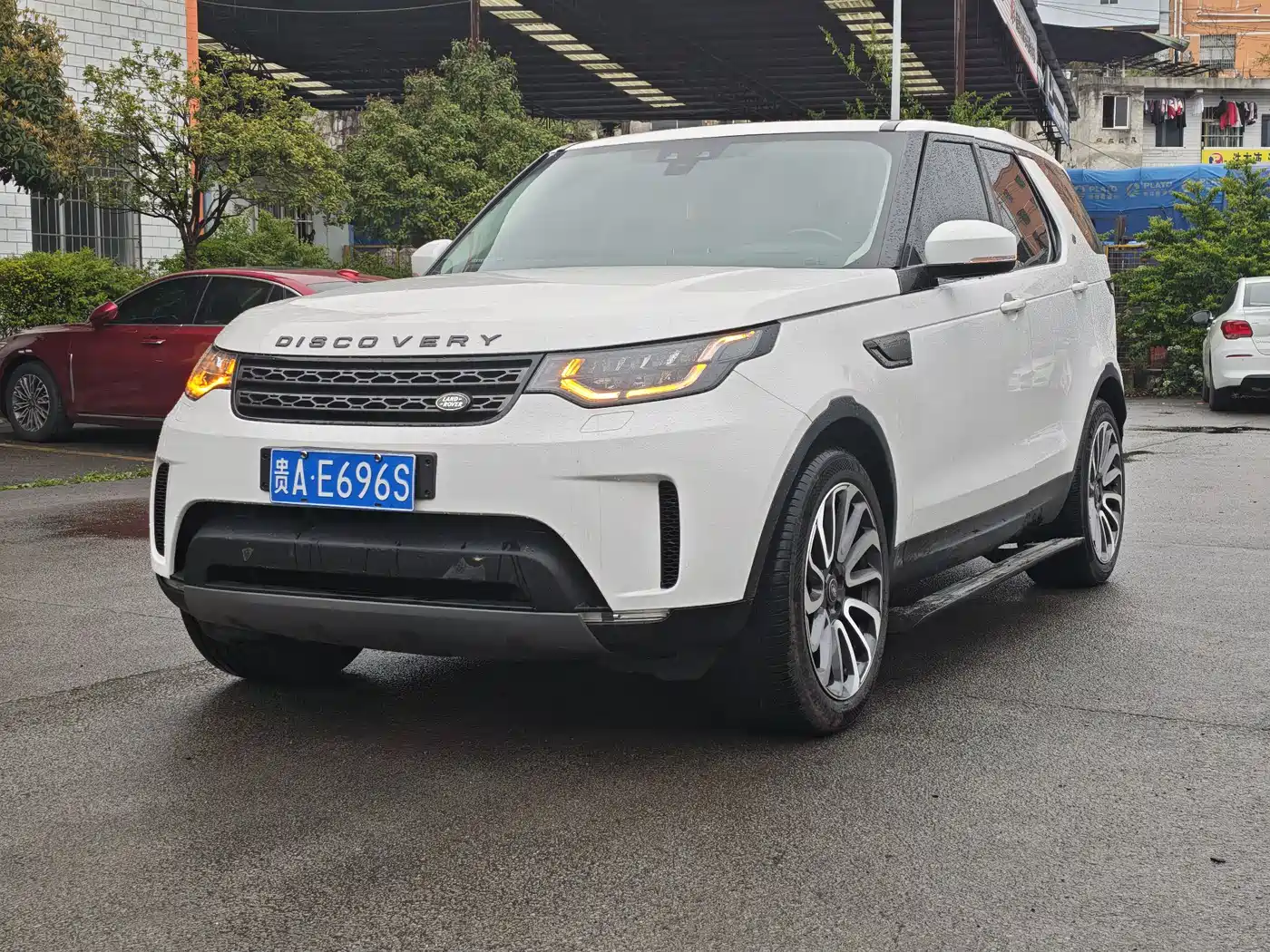 Land Rover Discovery 2017 3.0 SC V6 S