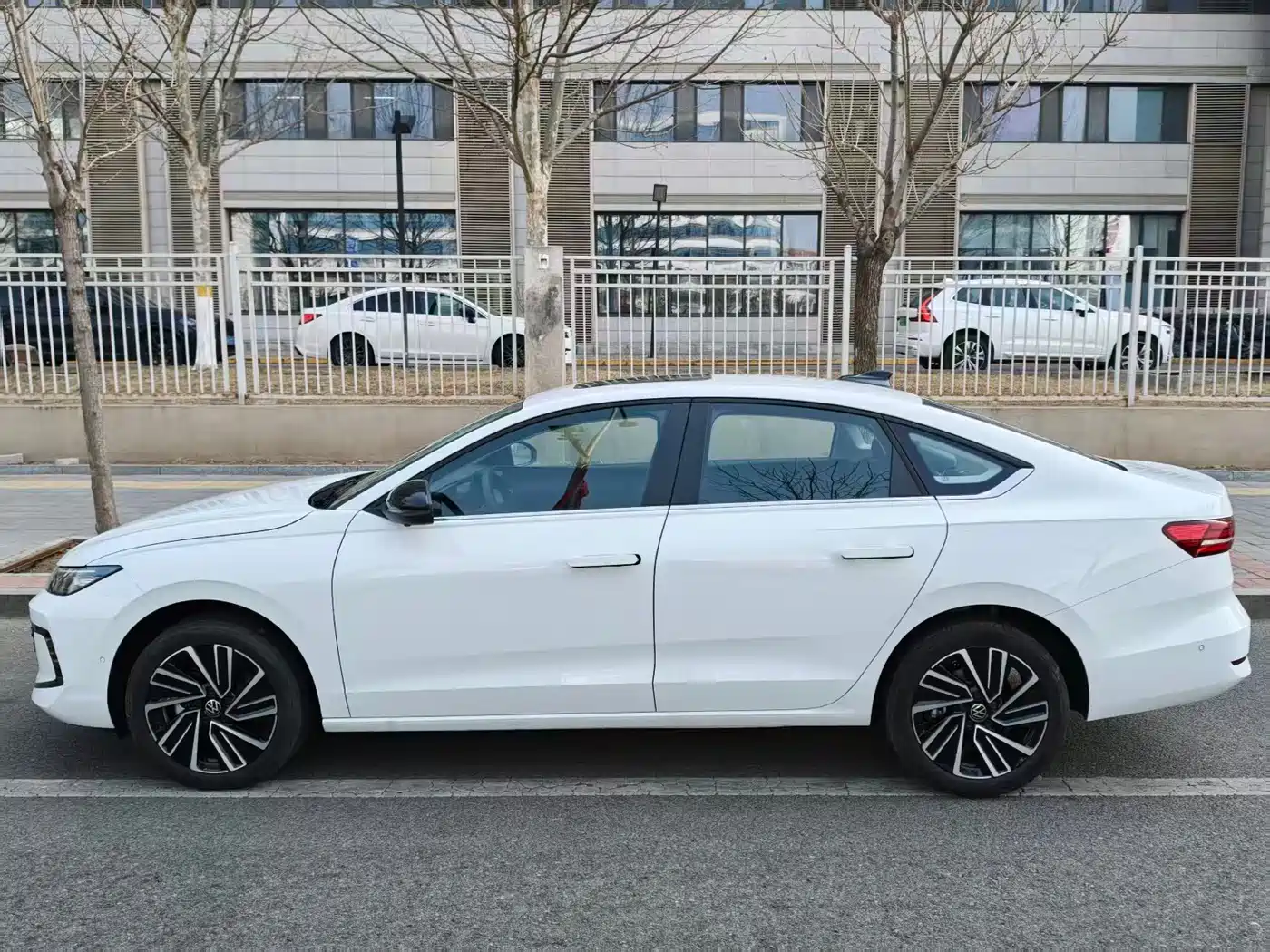 Volkswagen Lavida 2025 PRO 1.5T фото 22