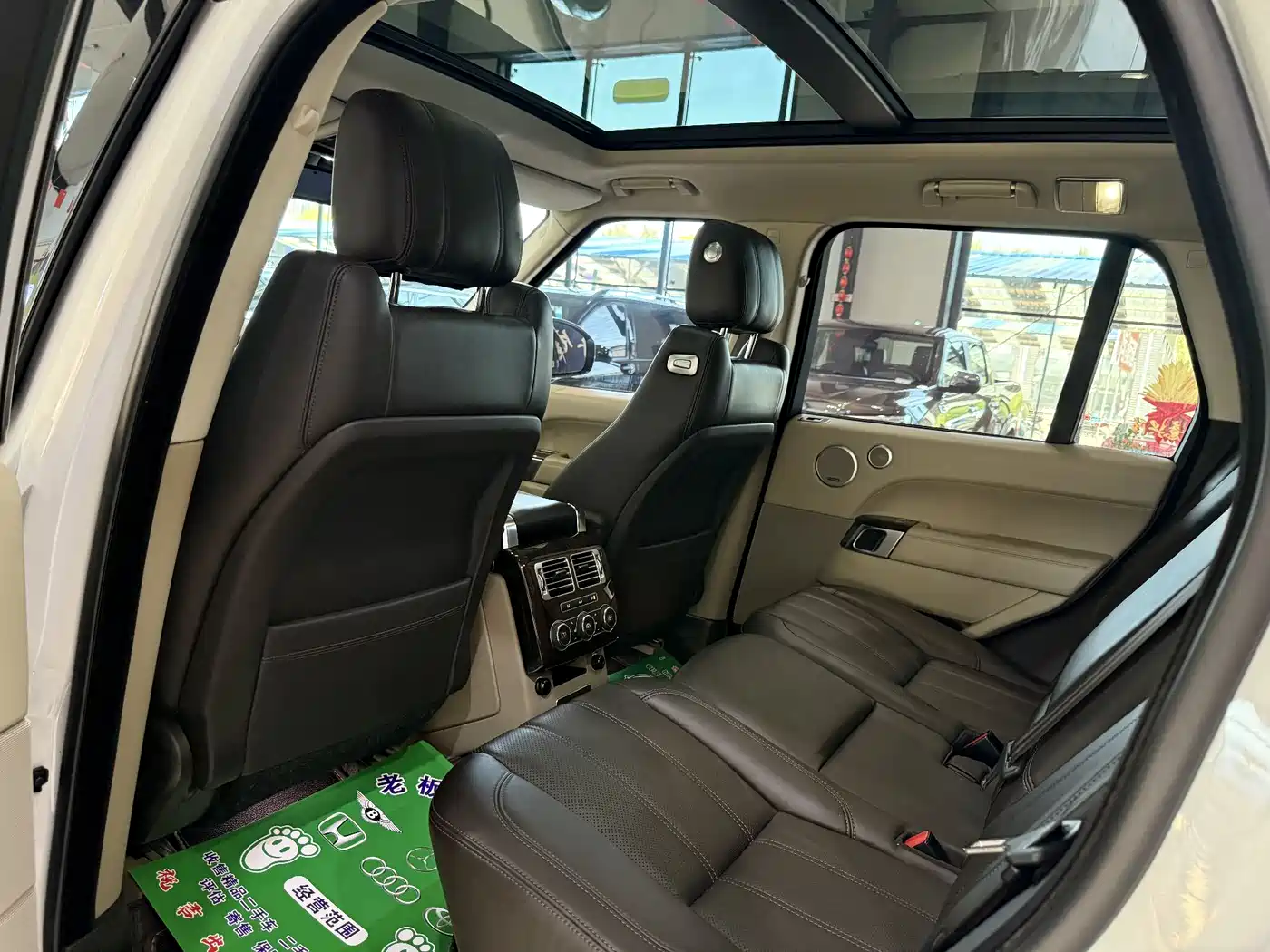 Land Rover Range Rover 2015 3.0 SC V6 Vogue фото 5