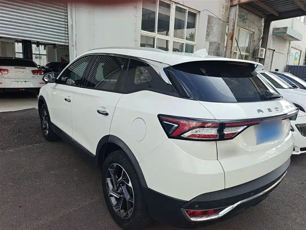 Dongfeng Aeolus Dongfeng Fengshen AX7 2019 2019 1.6T Automatic AI Pioneer (China V)