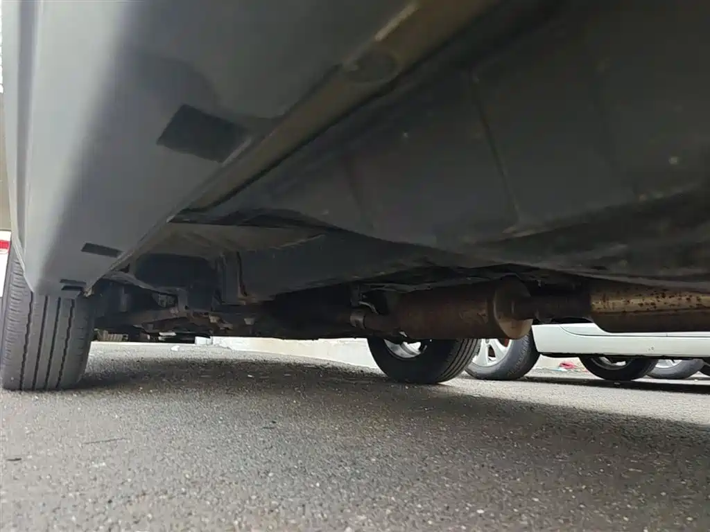 Dongfeng Aeolus Dongfeng Fengshen AX7 2019 2019 1.6T Automatic AI Pioneer (China V)