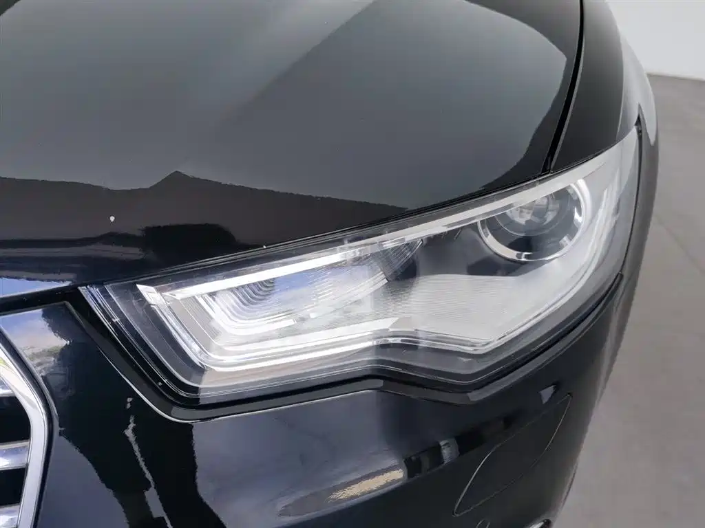Audi A6L 2012 30 FSI Comfort фото 7