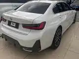 Photo 8 - BMW 3 Series