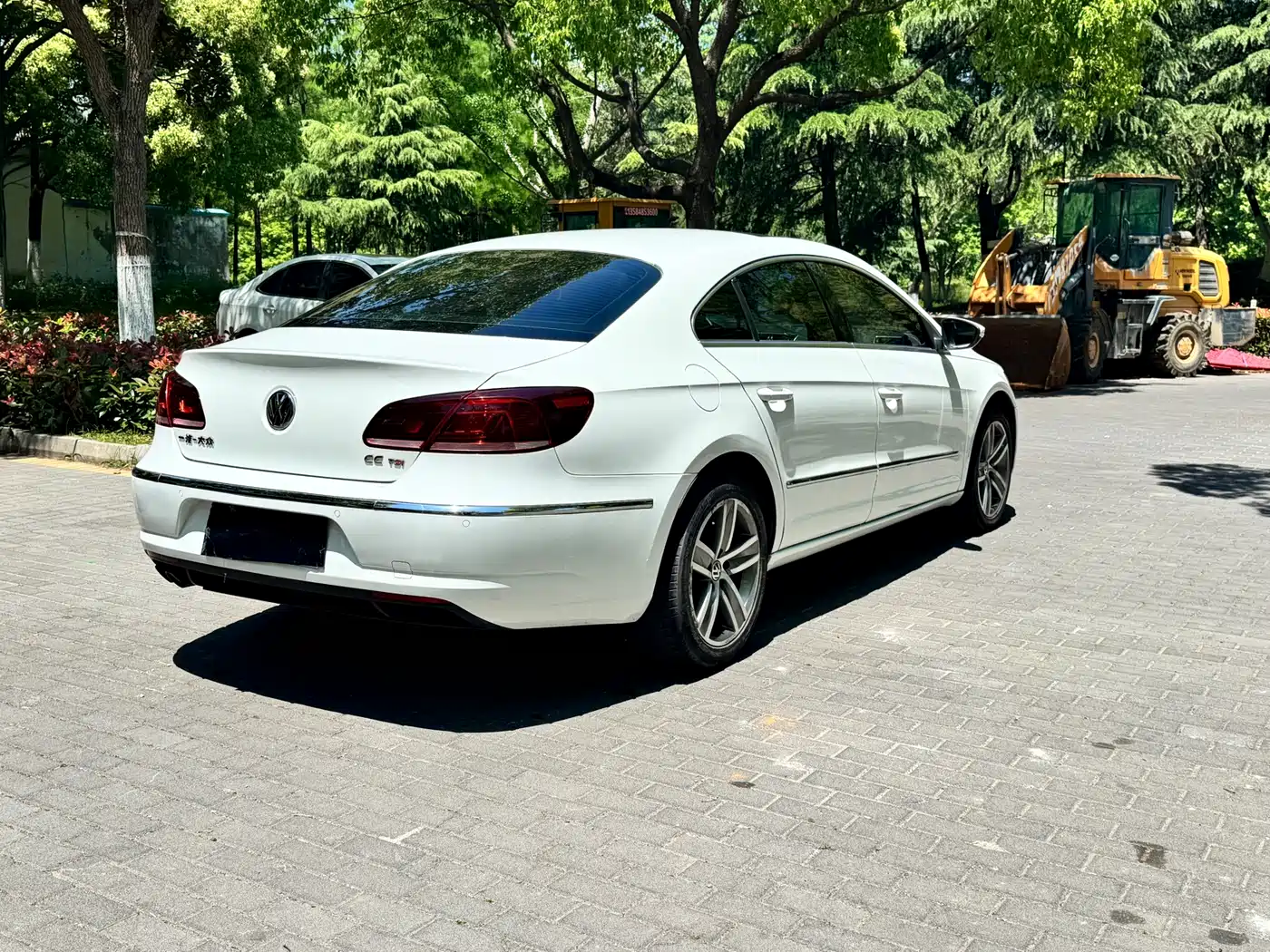 Volkswagen FAW-Volkswagen CC 2016 Model 1.8TSI Premium фото 17