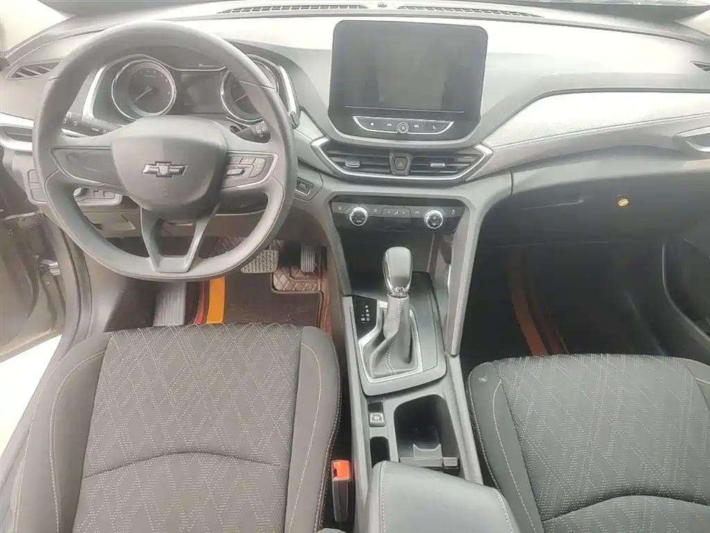 Chevrolet Volando 2019 530T Automatic Power Enjoyment Edition (5+2 seater) China VI фото 10