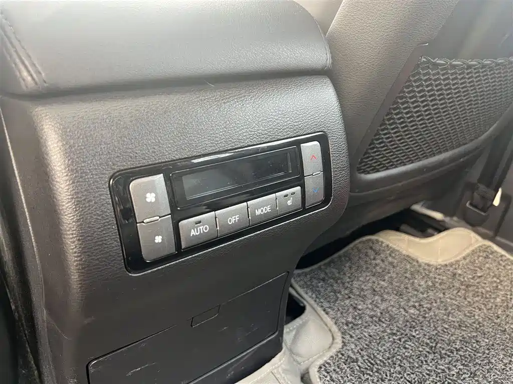 Haval H9 2016 2.0T 4WD Luxury 5-seater фото 16