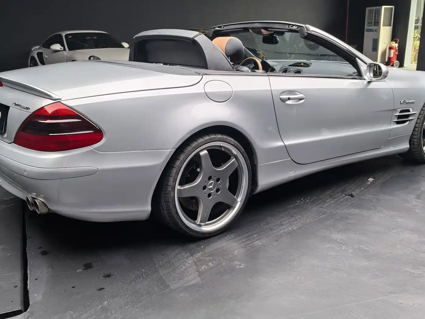 Mercedes-Benz SL-Class 2003 2004 SL 500